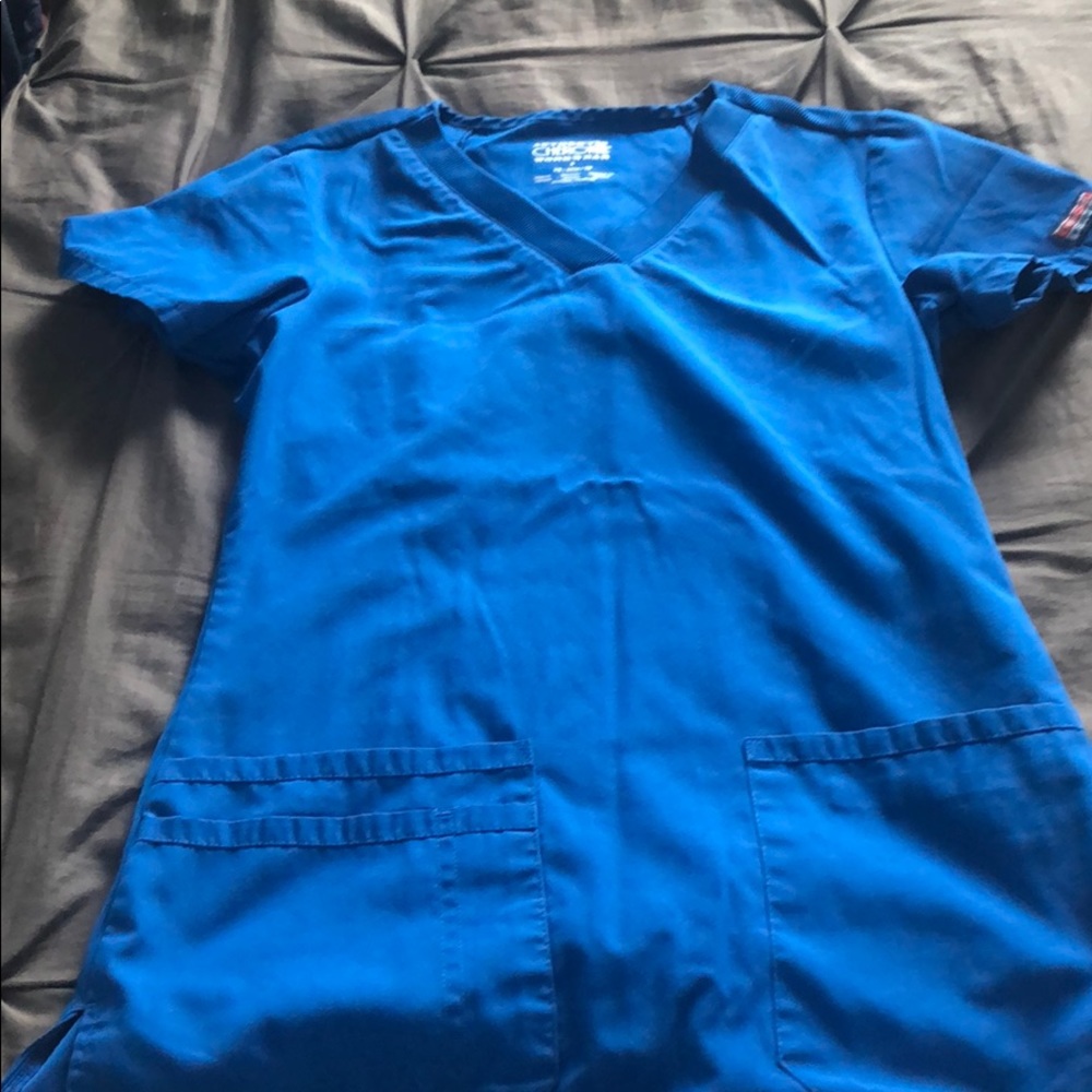 Scrub top